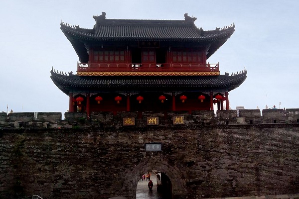 Alte Stadtmauer von Jingzhou